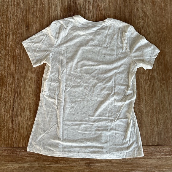 Hamilton & Adams Women’s Upstate & Chill Short-Sleeve T-Shirt Size Small NWT - Picture 5 of 7